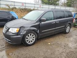 Vehiculos salvage en venta de Copart Davison, MI: 2016 Chrysler Town & Country Touring