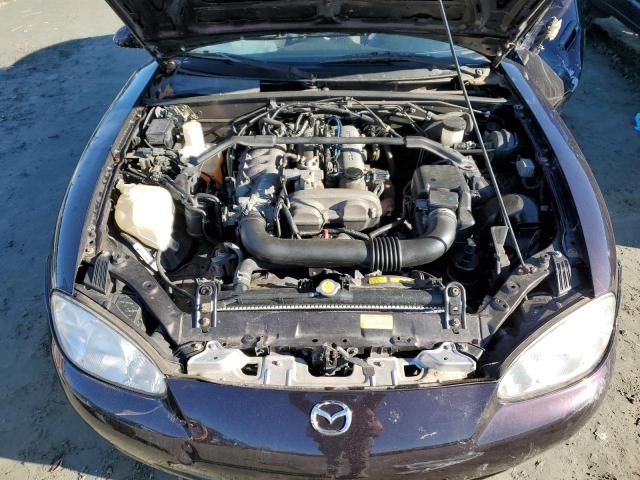 2004 Mazda MX-5 Miata Base