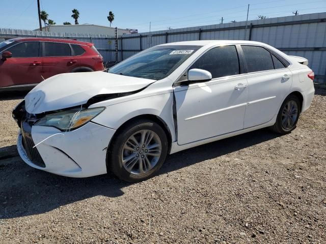 2016 Toyota Camry LE