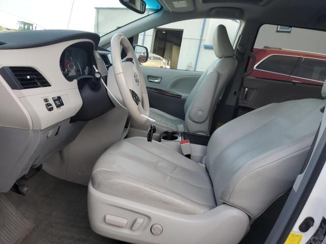 2012 Toyota Sienna XLE