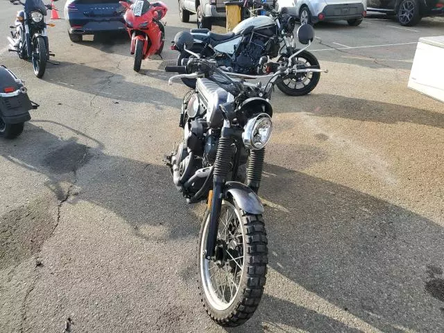 2017 Yamaha SCR950 C