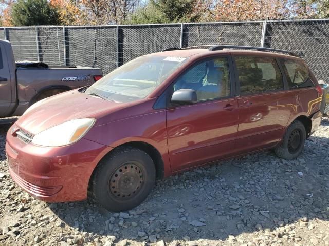 2004 Toyota Sienna CE