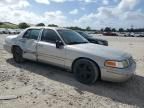 2004 Ford Crown Victoria LX