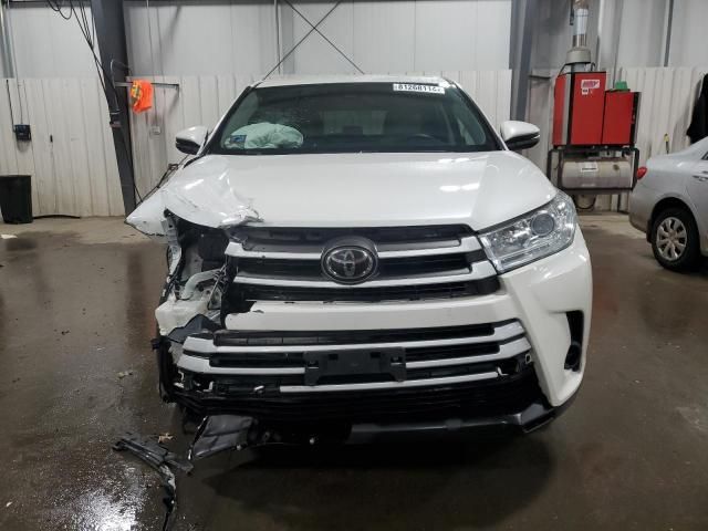 2017 Toyota Highlander LE