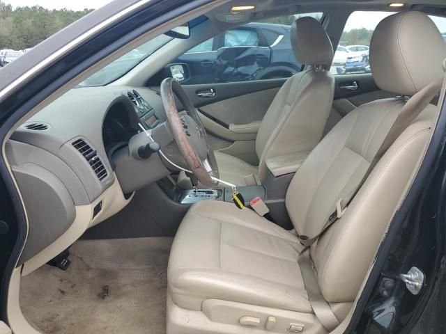 2011 Nissan Altima Base