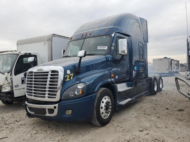 2018 Freightliner Cascadia 125