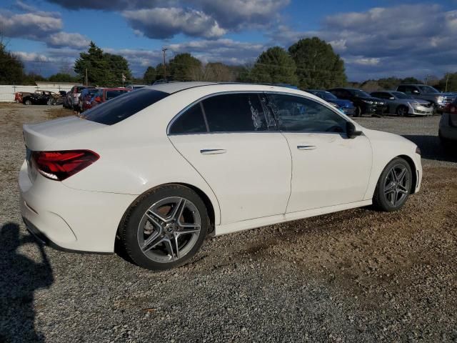 2020 Mercedes-Benz A 220