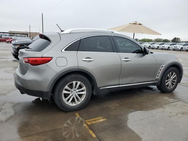 2011 Infiniti FX35