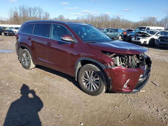 2017 Toyota Highlander SE