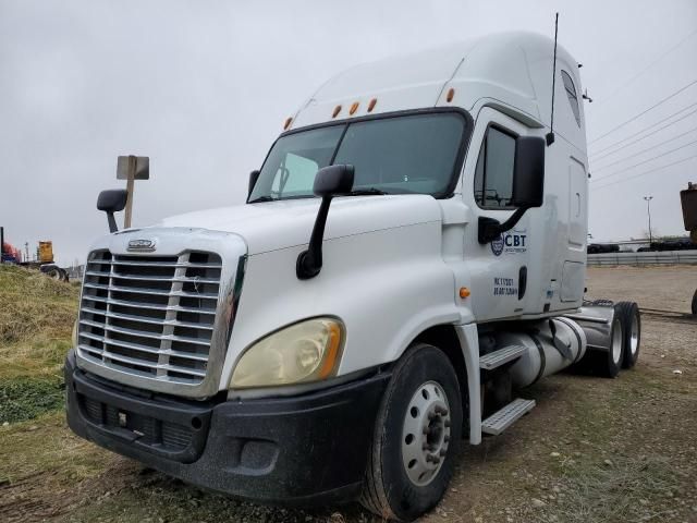 2011 Freightliner Cascadia 125