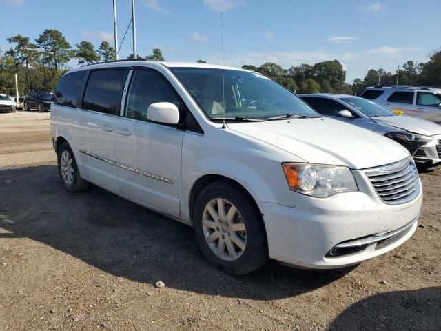 2016 Chrysler Town & Country Touring