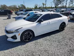 Carros salvage a la venta en subasta: 2021 KIA K5 GT Line