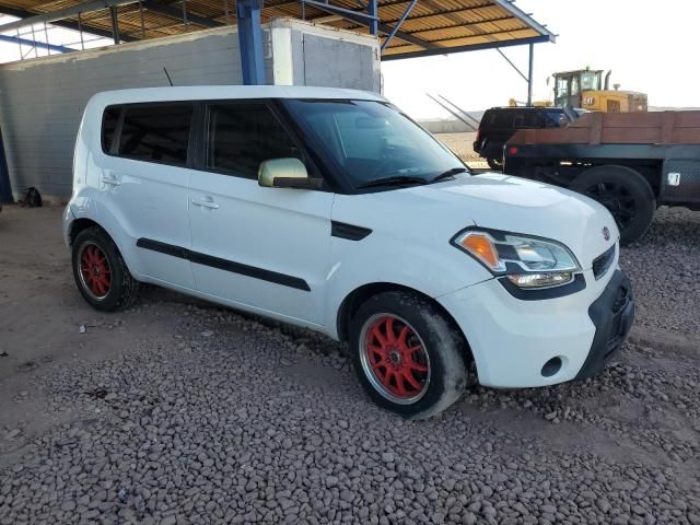 2011 KIA Soul +