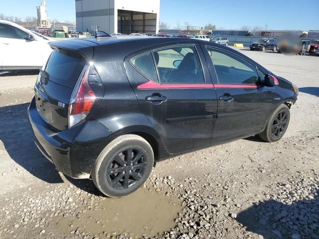 2016 Toyota Prius C