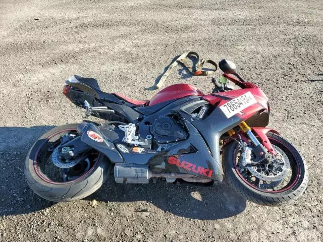 2014 Suzuki GSX-R750