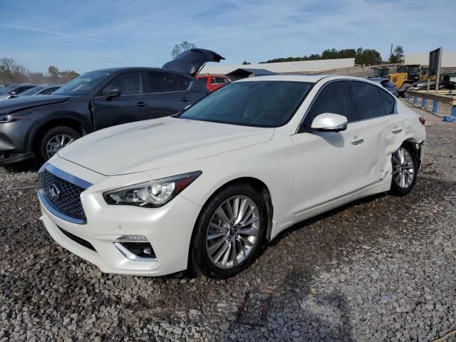 2021 Infiniti Q50 Luxe