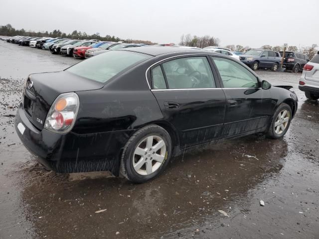 2004 Nissan Altima Base