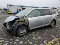 Lots with Bids for sale at auction: 2015 Toyota Sienna XLE