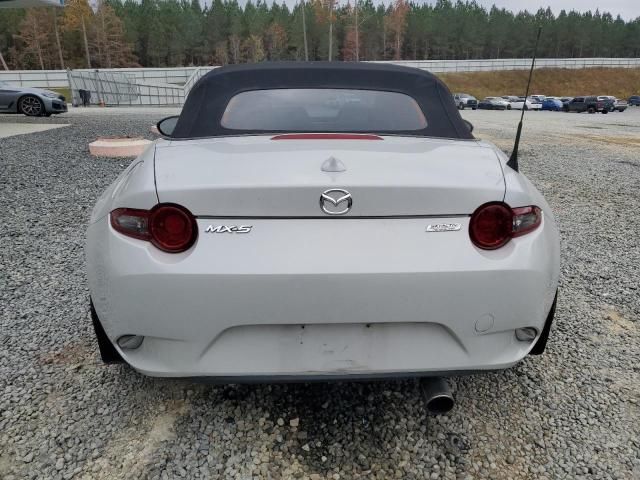 2016 Mazda MX-5 Miata Grand Touring