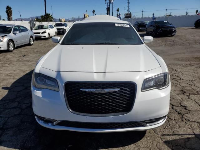 2019 Chrysler 300 S