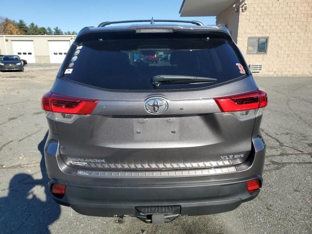 2019 Toyota Highlander SE