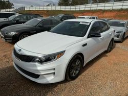 KIA Vehiculos salvage en venta: 2017 KIA Optima LX