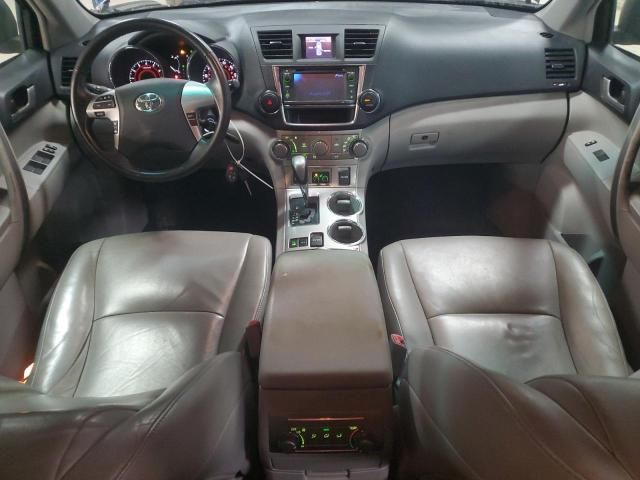 2013 Toyota Highlander Base