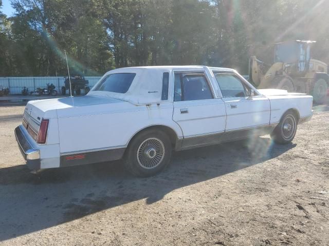 1989 Lincoln Town Car Signature