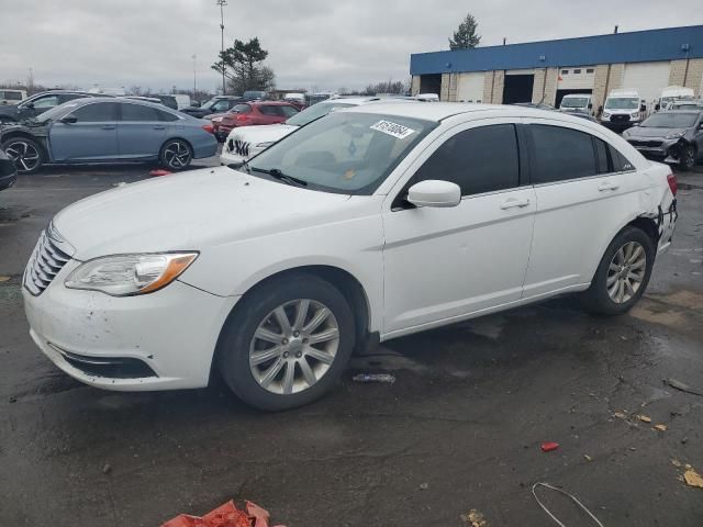 2013 Chrysler 200 Touring