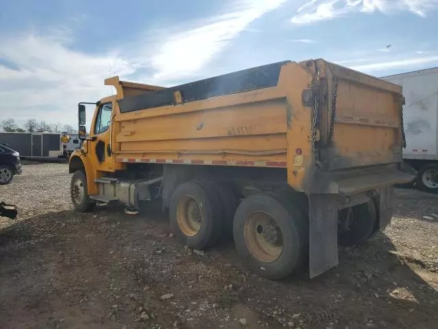 2011 Freightliner M2 106 Medium Duty