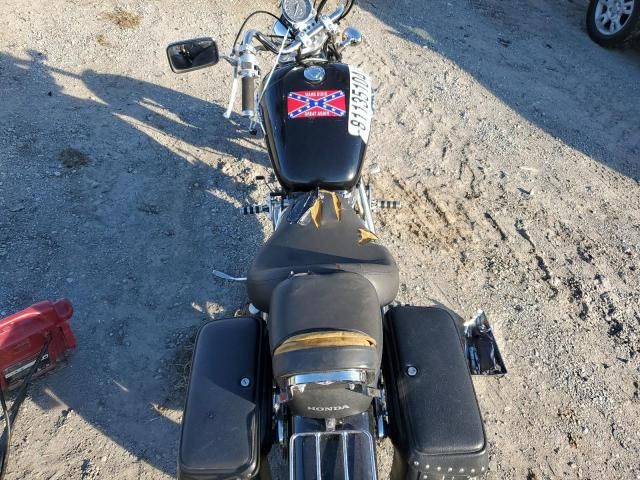 2005 Honda VT1100 C