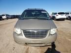 2005 Chrysler Town & Country LX