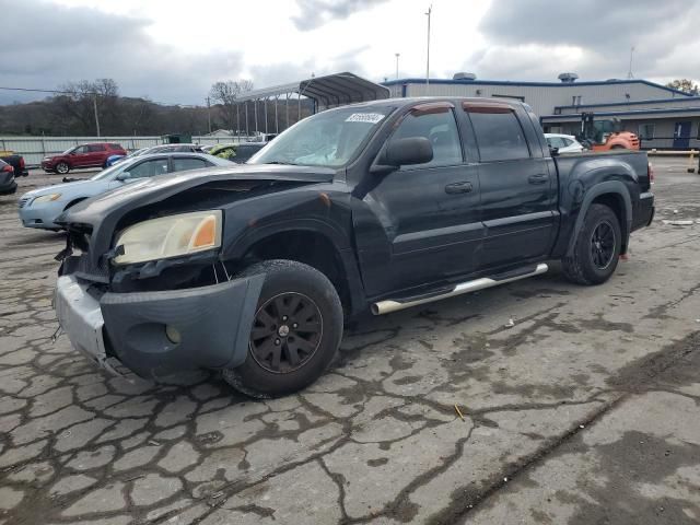 2006 Mitsubishi Raider Durocross