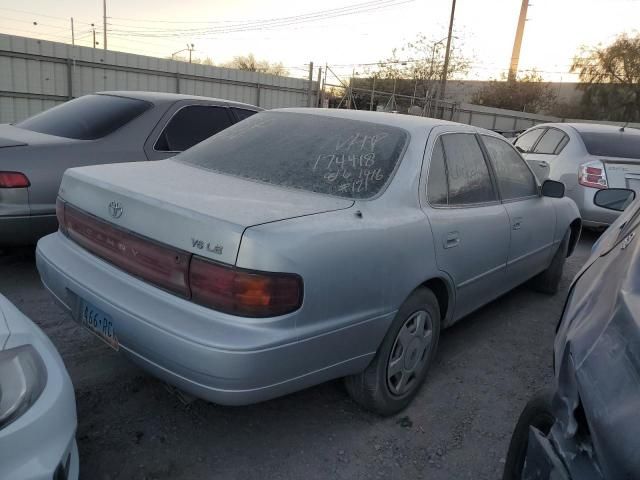 1992 Toyota Camry LE