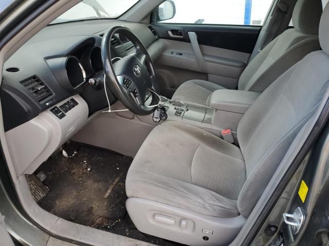 2011 Toyota Highlander Base