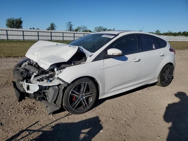 2018 Ford Focus ST