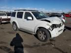 2006 Nissan Pathfinder LE