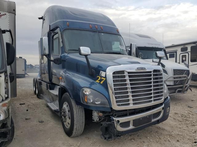 2018 Freightliner Cascadia 125