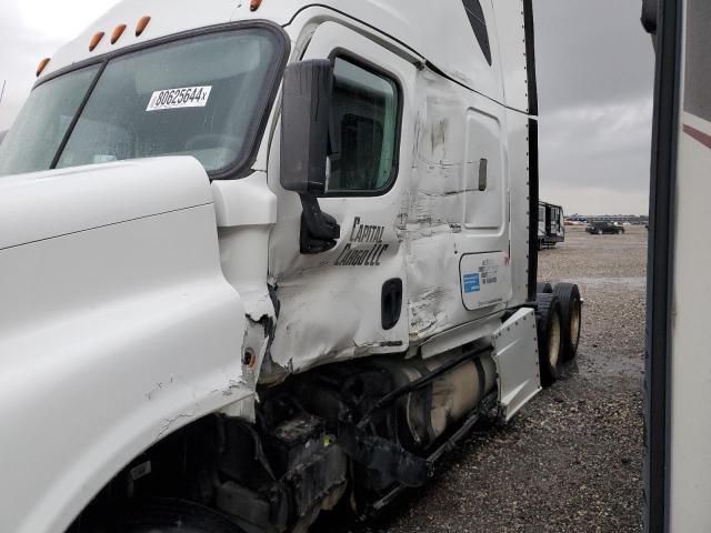 2015 Freightliner Cascadia 125