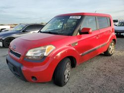 KIA Vehiculos salvage en venta: 2011 KIA Soul +