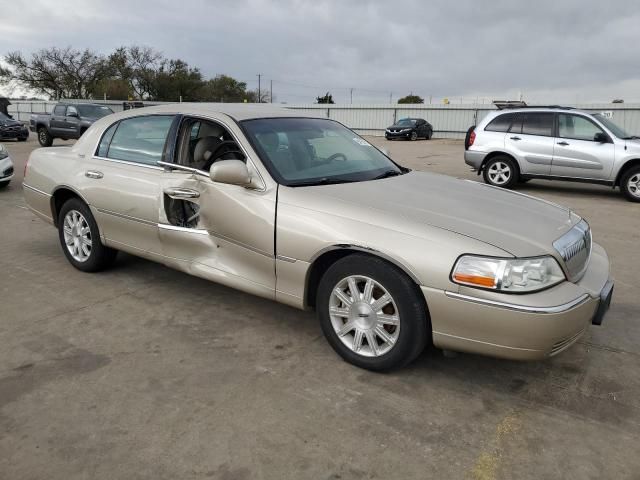 2009 Lincoln Town Car Signature Limited