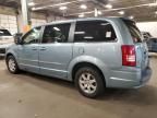 2009 Chrysler Town & Country Touring