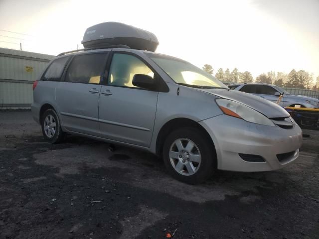 2010 Toyota Sienna CE