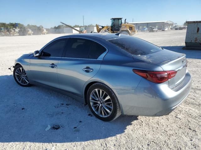 2018 Infiniti Q50 Luxe