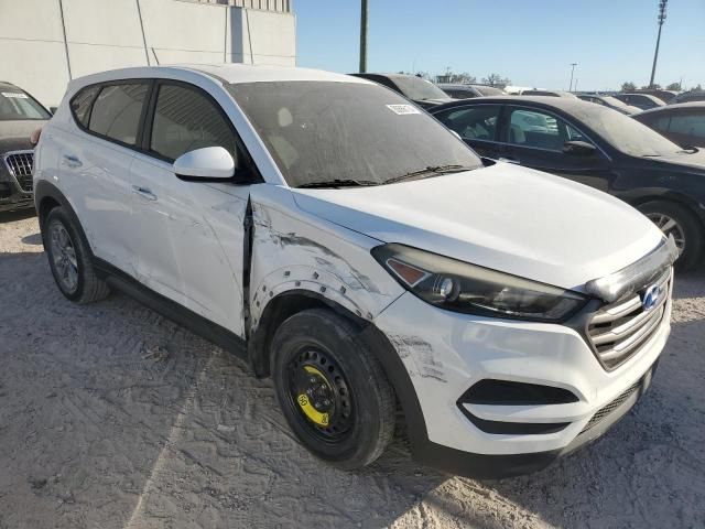 2016 Hyundai Tucson SE