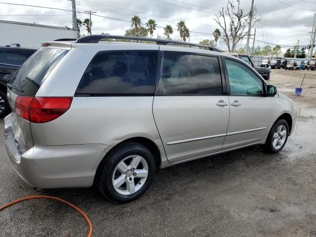 2005 Toyota Sienna CE