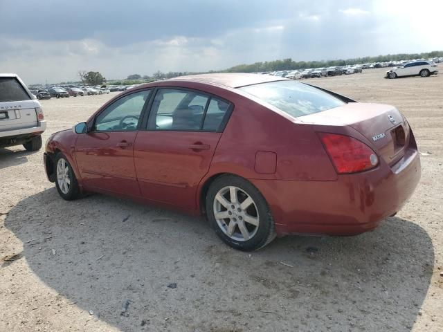 2005 Nissan Maxima SE