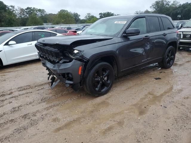 2022 Jeep Grand Cherokee Laredo