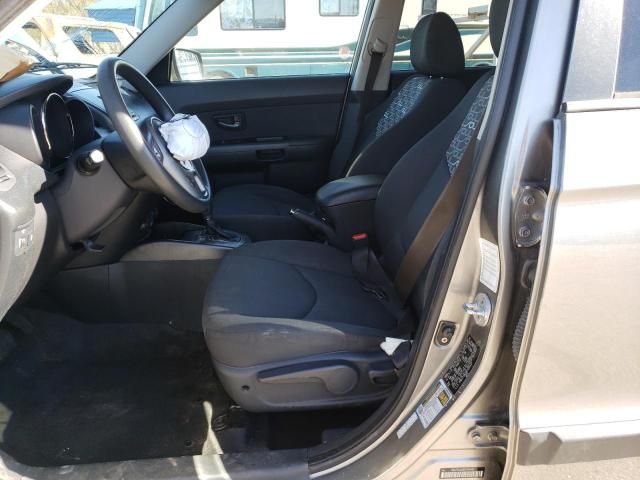 2011 KIA Soul +