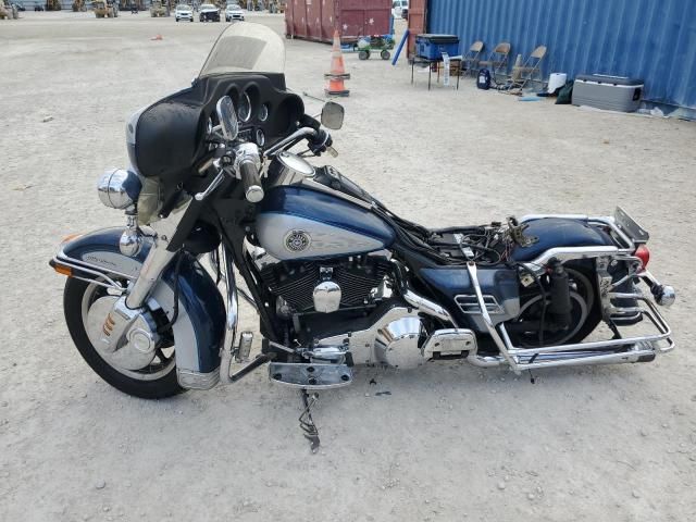 2000 Harley-Davidson Flhtcui